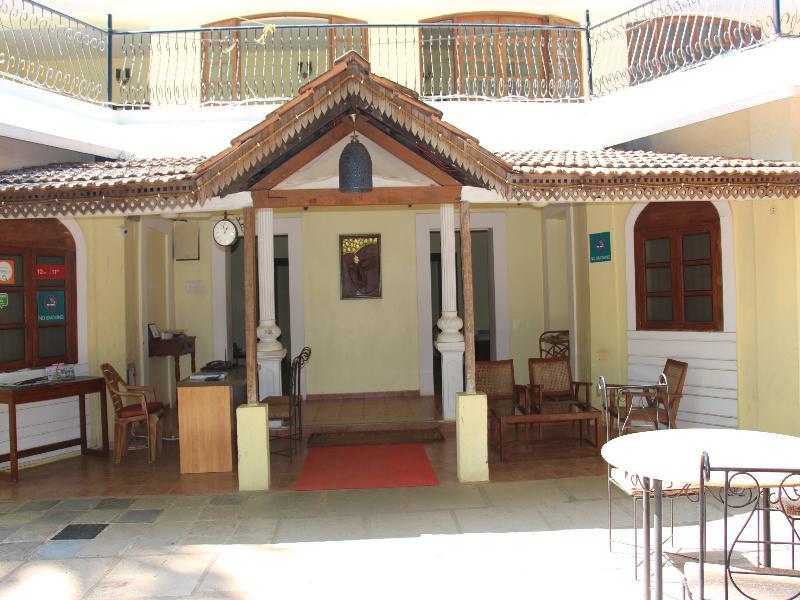 Banyan Tree Courtyard Hotel Calangute Exterior photo